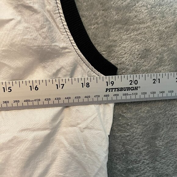 Zenergy Chicos 1 Women Classic Clean Girl Nylon Full Zip Activewear Vest Medium - Picture 7 of 10